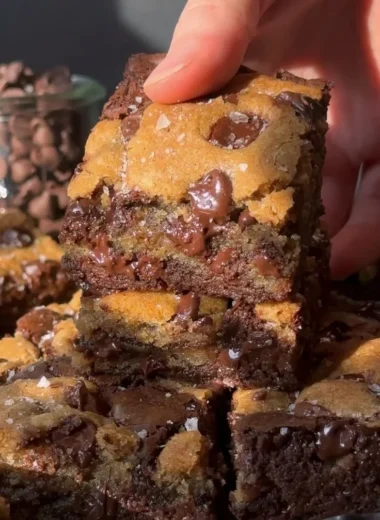 Delicious brown butter brookies with chocolate chunks and cookie edges