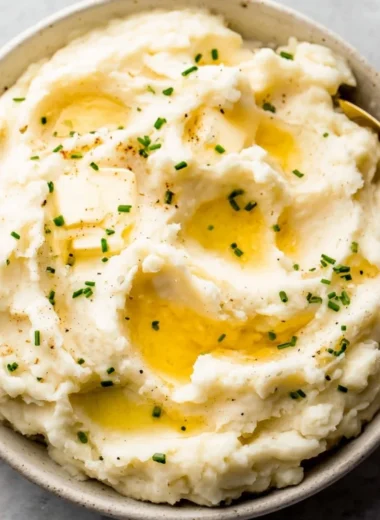 Creamy garlic mashed potatoes served in a bowl