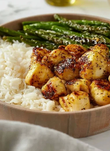 Delicious honey mustard chicken bowls with fresh vegetables and grains