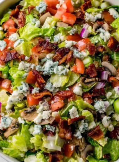 Delicious Ruth’s Chris Chopped Salad with fresh ingredients and vibrant colors.
