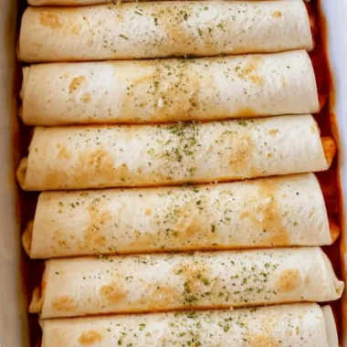 Delicious homemade Pizza Roll Ups filled with cheese and pepperoni.