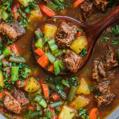 Delicious Vegetable Beef Soup with fresh vegetables and tender beef chunks